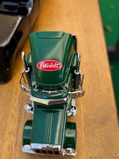 MATCHBOX PETERBILT 359 HIGHWAY COMMANDERS TRACTOR GREEN