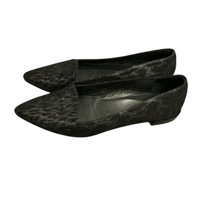 Stuart Weitzman Women s Pointy Toe Flats Black Metallic Animal Print Size 7.5