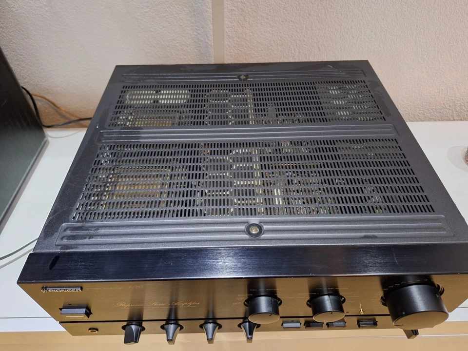 Pioneer A-757 Stereo Verstärker - Bild 4 von 4