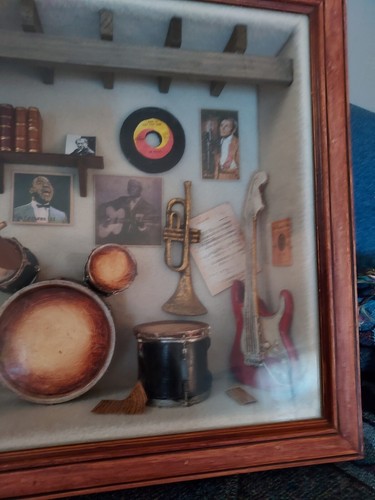 Vintage USSR Rock Music Room Souvenir Composition Diorama Shadow Box - Picture 5 of 5