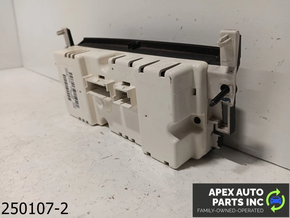 Módulo de control de clima HVAC Saab 9-7X 4,2 L 2005-2008 fabricante de equipos originales Foto 4 de 4