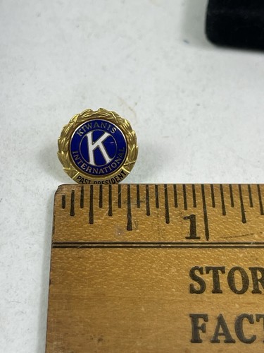 Kiwanis International Past President 14 Kt Yellow Gold Neck Tie Pin Tack 2g. - Picture 5 of 5