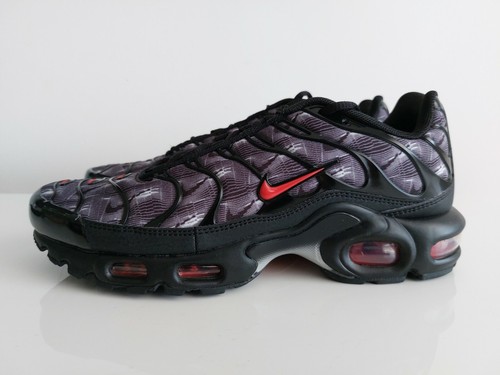 air max plus topography