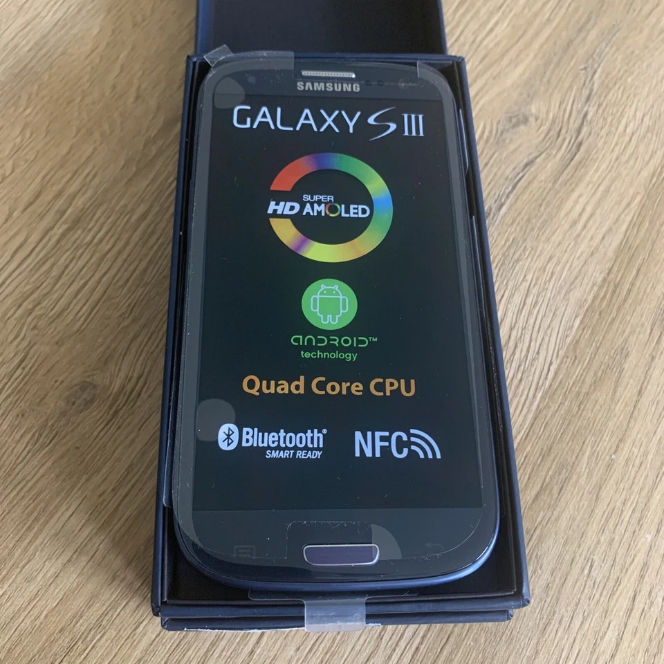 Samsung Galaxy S3 I9300 16GB - Bild 2 von 4