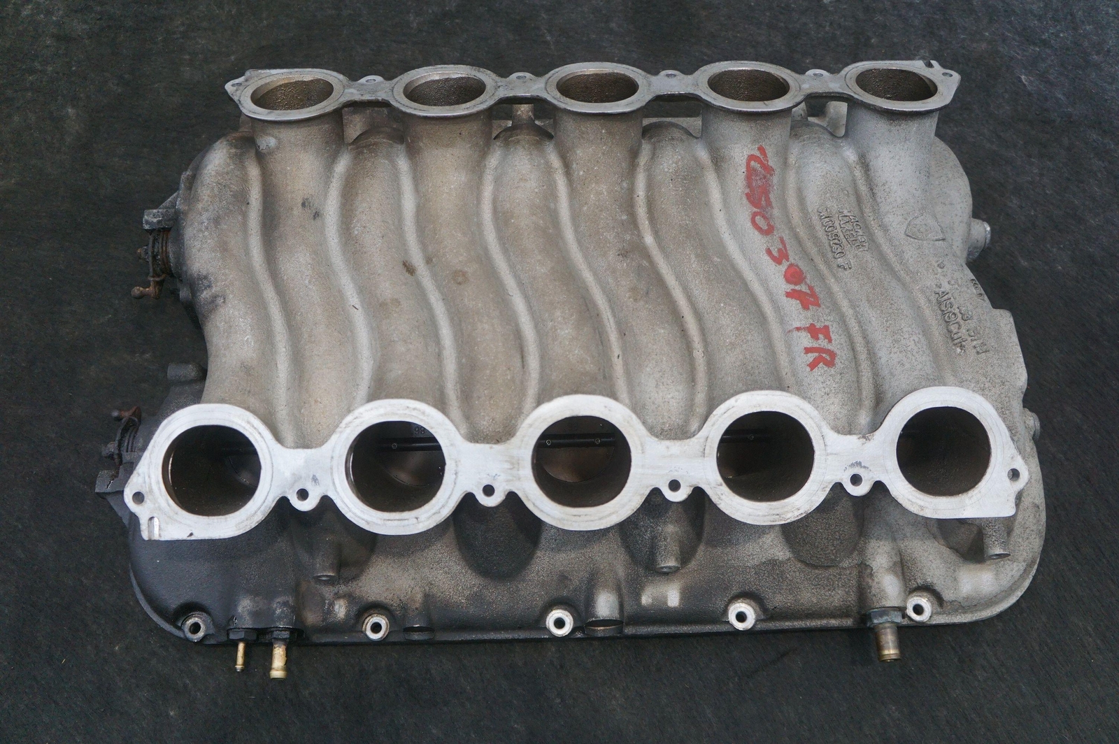 Middle Intake Manifold OEM 07L133223E Lamborghini Gallardo Spyder Spyder 2008