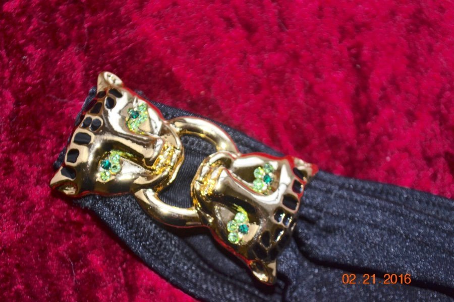Picture 2 of 3