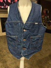 Wrangler No Fault Sherpa Lined Sleeveless Denim Vest Mens Size Large/XL