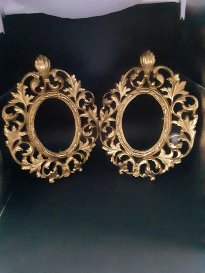 2 cuadros antiguos victorianos de pie enmarcados oro dorado hierro fundido hojas ornamentadas Foto 3 de 4