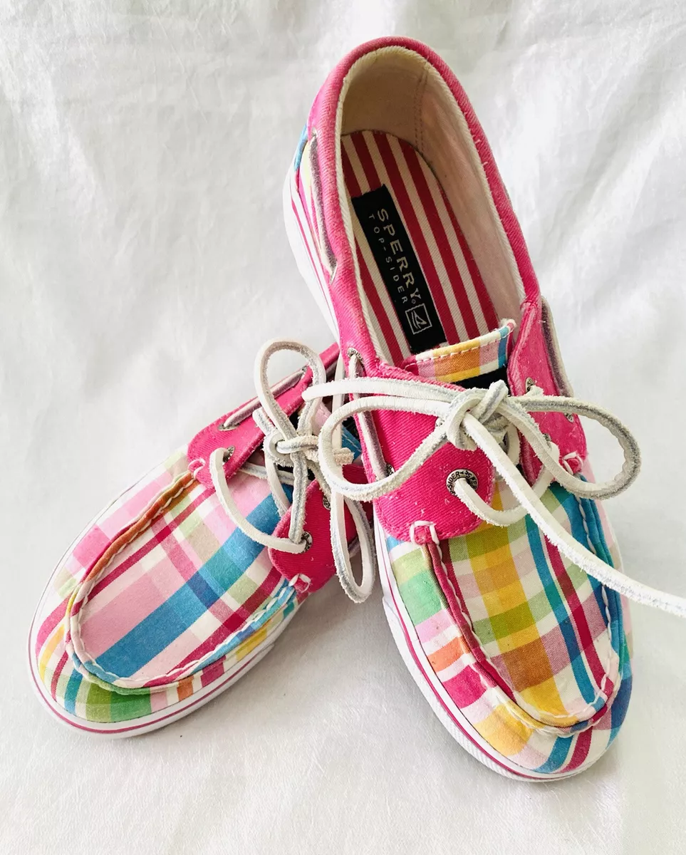 Pink hotsell plaid sperrys