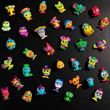 Disney Doorables NEON GLOW Collectible Figures - You Pick - Fast Combined Ship