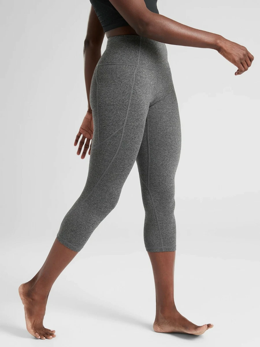 Athleta Salutation Stash Pocket Capri In Powervita Black Heath