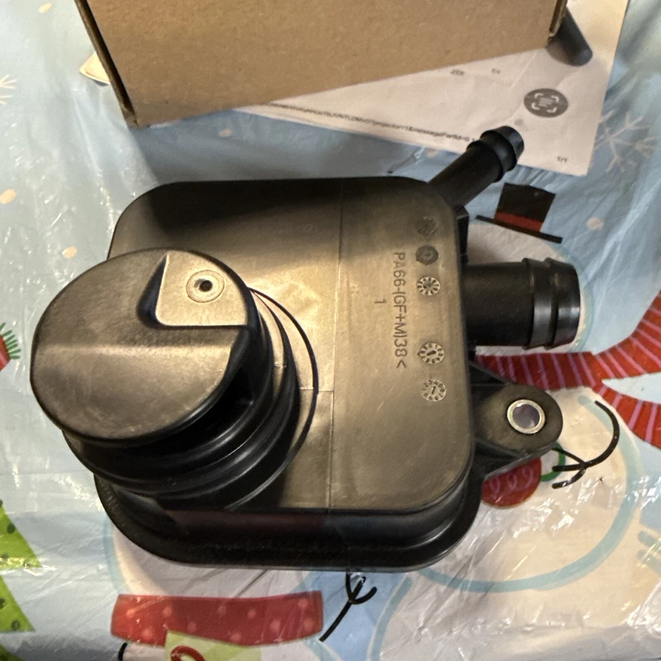 03-09 Dodge Ram 1500 2500 3500 con válvula de ventilación de respirador de cárter de 5,9 L OEM MOPAR Foto 2 de 4