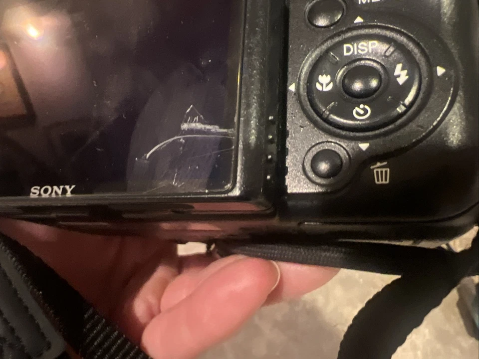 Sony Cybershot DSC-HX1 9.1MP 20x Optical Zoom With Battery No Charger - Image 4 of 4