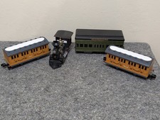 Disney Trains 4 Piece Lot Lionel Annie Clarabel Muir w Piston Peak Railway Car