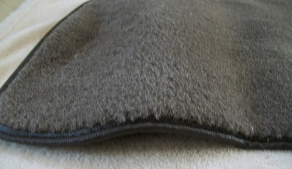 Неоригинальные напольные коврики для седана Ford Taurus GL 1995 года выпуска средние коричневые - Изображение 4 из 4