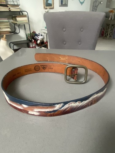 Leegin vintage USA made TOOLED Leather Belt Eagle Mountains Sz 38”