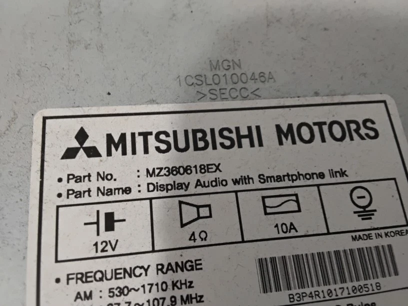 Receptor de radio deportivo Mitsubishi Outlander 2018 pantalla de visualización OEM Foto 4 de 4