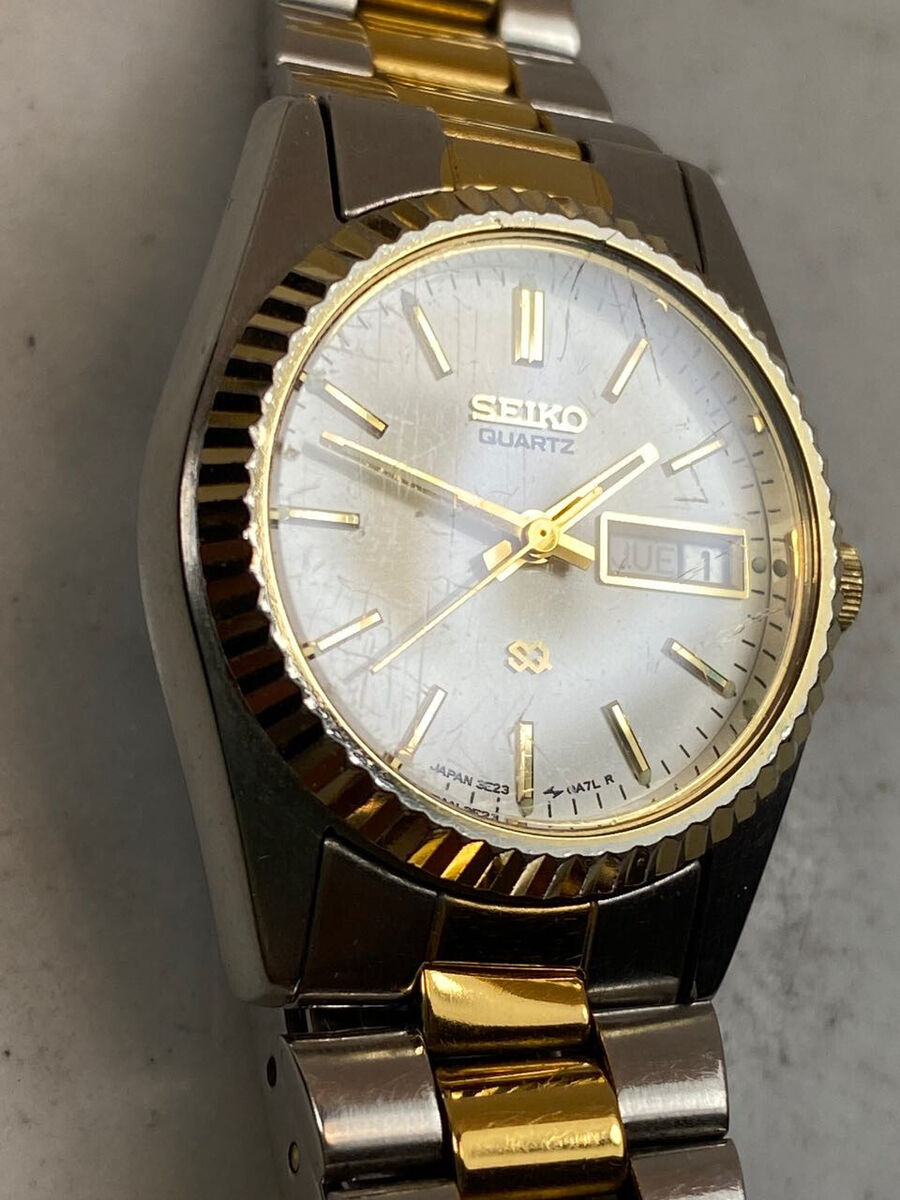Vintage SEIKO SQ Women's Watch. Datejust 3 Jewels. 2 Tone Vintage SEIKO SQ Women's Watch. Datejust 3 Jewels. 2 Tone