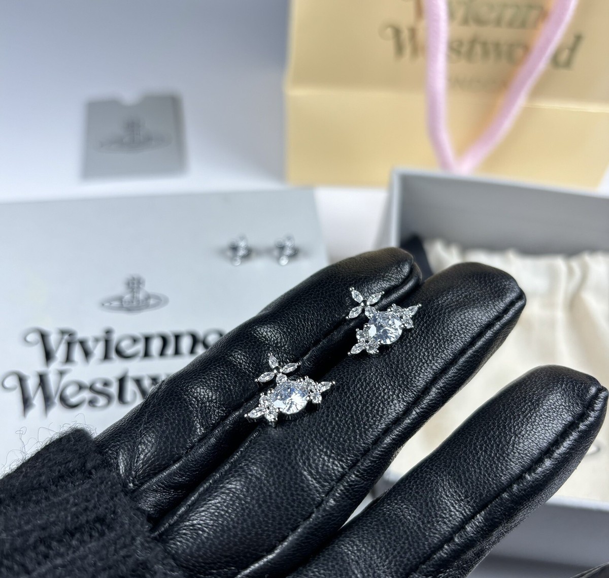 Vivienne Westwood Cross Victory One Pair Of Earrings Crystal