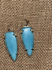 Kendra Scott Skylar Arrowhead Yellow Gold Plated Earrings