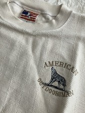 Vintage American Outdoorsman Made In USA Textured Sweater embroidered Wolf Large