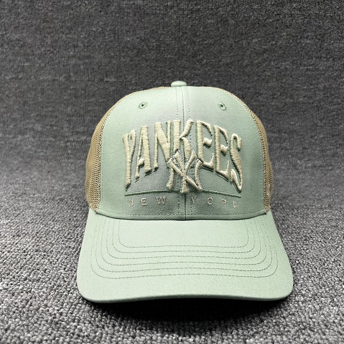 New York Yankees '47 Brand Trucker Hat Mint Green Tan Mesh Snapback Cap