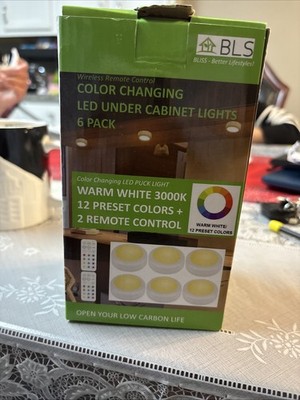 BLS 4 LED PUCK LIGHTS WITH REMOTE CONTROL  On/Off, Dimmer, 12 COLORS
