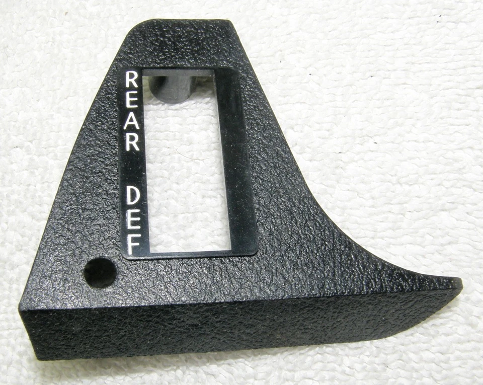 NOS 1968-69 Oldsmobile Toronado Rear Window Defogger Defroster Switch Escutcheon - Изображение 3 из 4