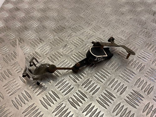 Mercedes-Benz E W238 2018 Niveausensor Leuchtweitenregulierung UTO27253