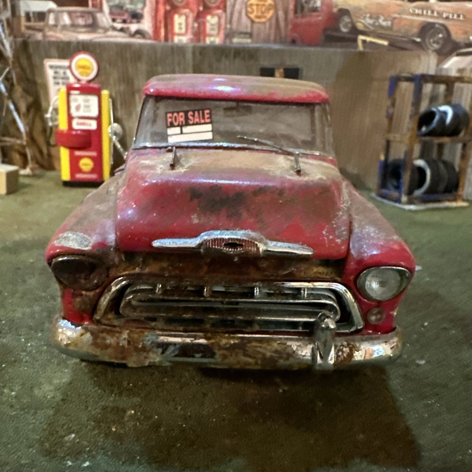 Chevrolet Cameo 1957 camioneta pickup - autos de granero - diecast 1:24 - Danbury como nueva Foto 2 de 4