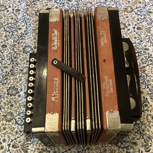Hohner Grand Prix Philadelphia 1926 button accordion