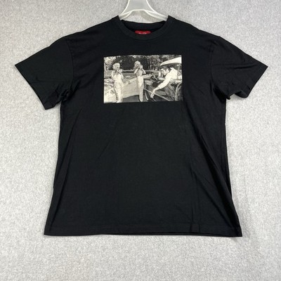 Elvis Presley T Shirt Mens XL Fan Girls Car Shoe Palace Rock and Roll