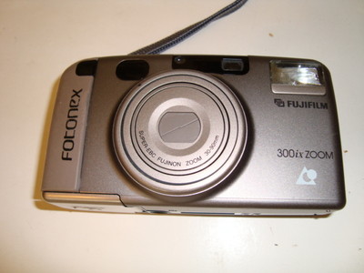 Fuji Fujifilm Fotonex 300 ix APS film point and shoot camera LOMO Retro and  case
