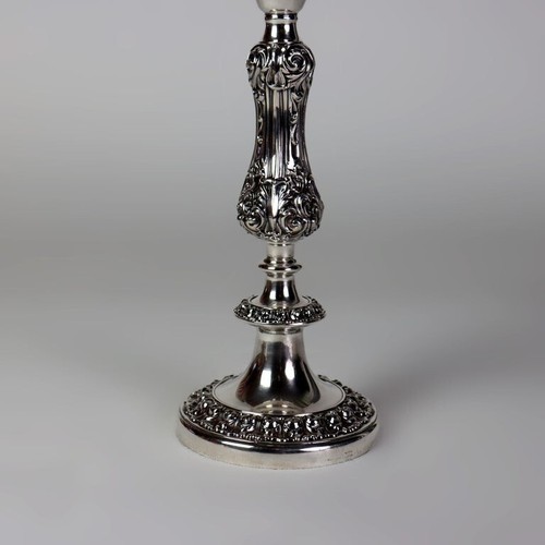 Antique Embossed Silver Plate Candlestick with Grape & Leaf Etched Shade C1890 - Picture 5 of 8