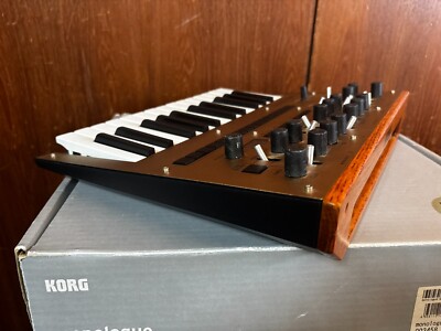 KORG MONOLOGUE-GD monophonic analogue synthesizer w/ box | eBay UK
