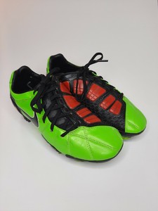 nike total 90 strike