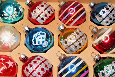 Lot Vintage Glass Striped BALL Stencil Pictured Christmas Ornaments Franke USA