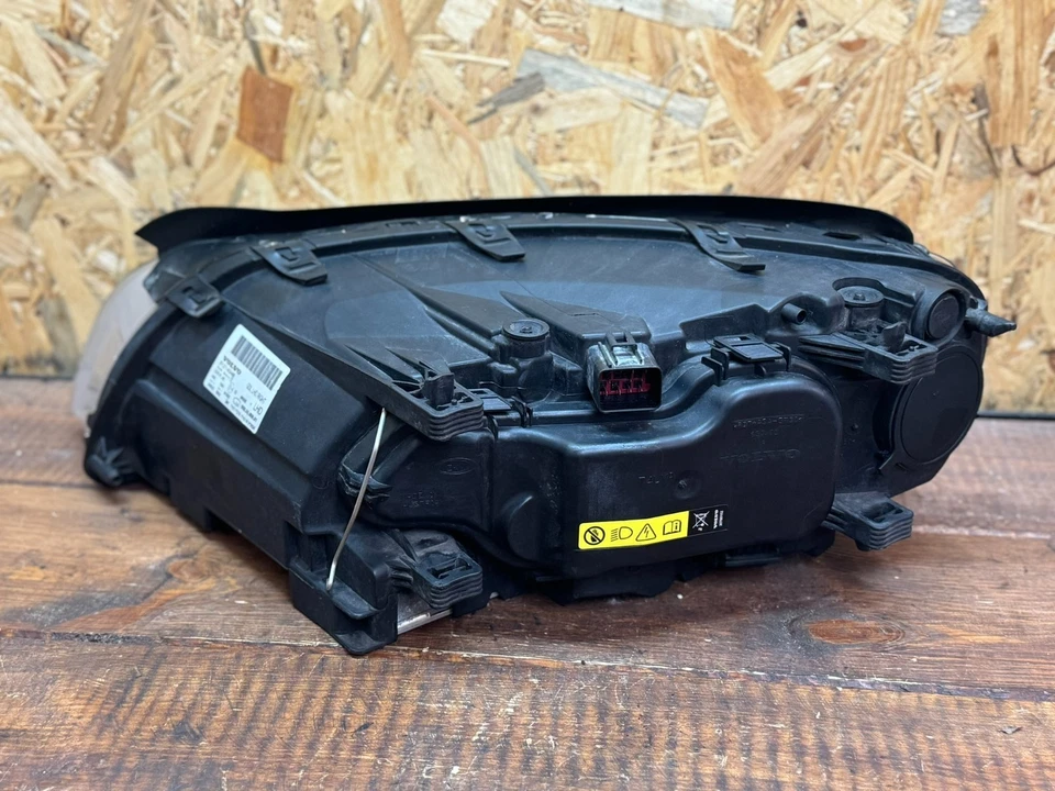 D1S XENON SCHEINWERFER RECHTS ORIGINAL VOLVO S80 II V70 III XC70 Bj 07- 31214348 - Bild 3 von 4