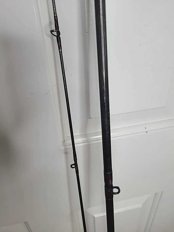 Kunnan Graphite Northriver 8'6" 2pc Med-Hvy 10-25LB Casting Rod Good Used - Image 3 of 4