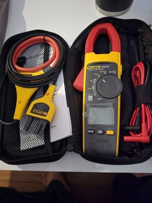 Fluke 376 FC True-RMS AC/DC Clamp Meter