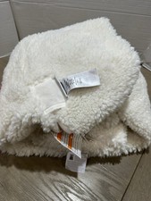 Pottery Barn Kids Anywhere Ivory Sherpa bean bag cover 31" faux fur