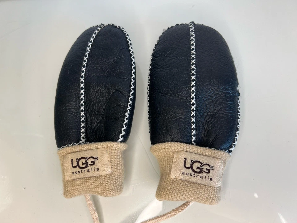 Ugg Mittens Mitts For Baby Infant Black Leather Knit Winter Mittens EUC - Изображение 2 из 4