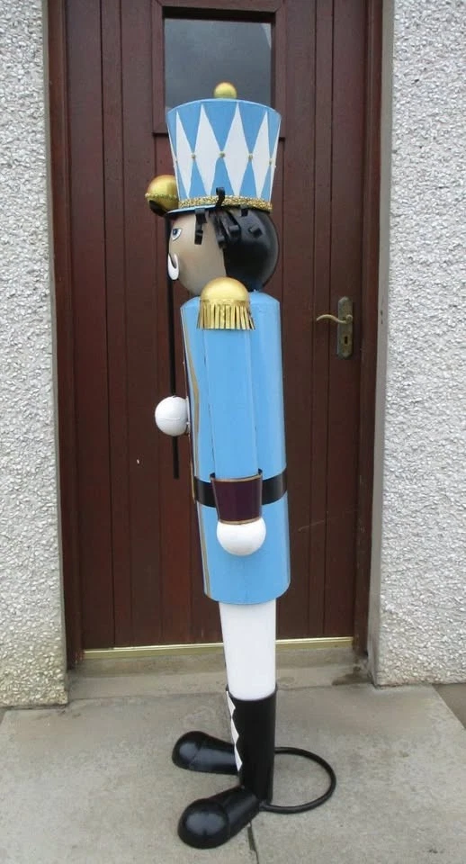 Large Nutcracker Statue - Image 3 of 4