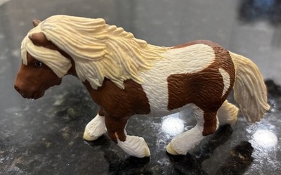 Schleich Shetland Pony Mare Paint Pinto Horse 2004 Retired