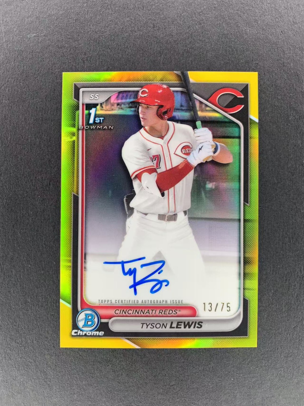 2024 Bowman Draft Chrome 1ST Tyson Lewis Auto /75 Yellow Refractor Reds