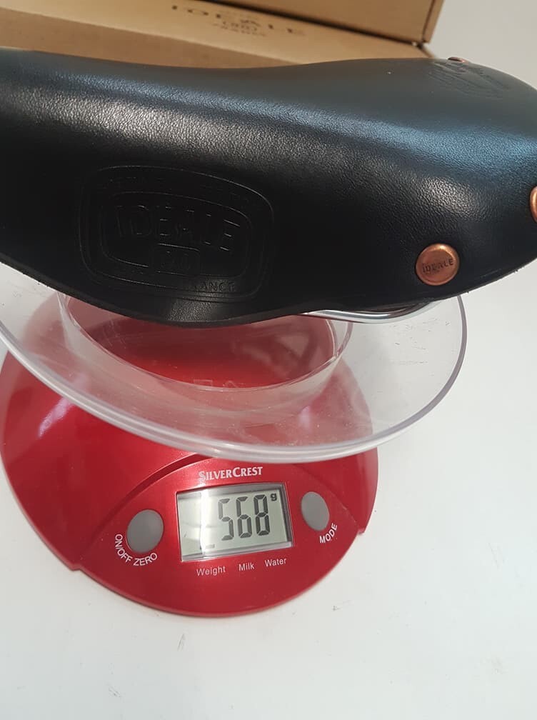 Selle Vélo Course IDEALE TB 90 – Cuir – Compétition – Rodée Main Selon Rébour – France
