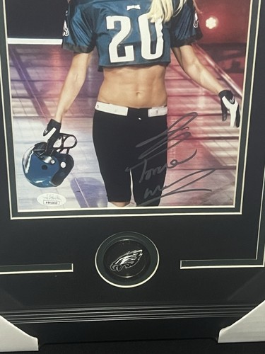 Torrie Wilson Signed and Framed 8x10 Photo Philadelphia Eagles WWE JSA - Picture 2 of 3