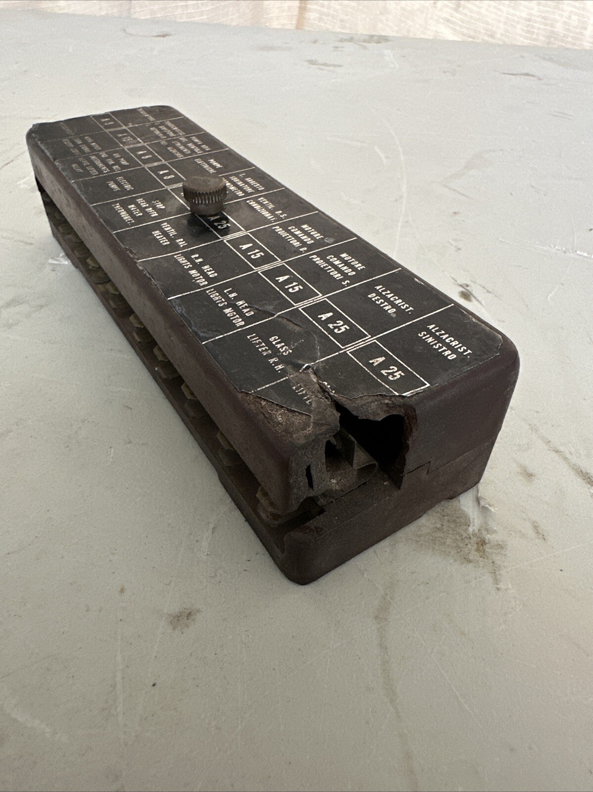 OEM Ferrari Red 10 Terminal Fuse Box 365 GTB4 365 GTB/4 Daytona P/R READ