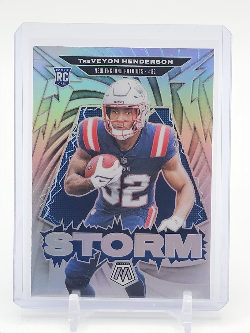 TREVEYON HENDERSON 2025 MOSAIC STORM ROOKIE SILVER PRIZM #9 RC Q6365