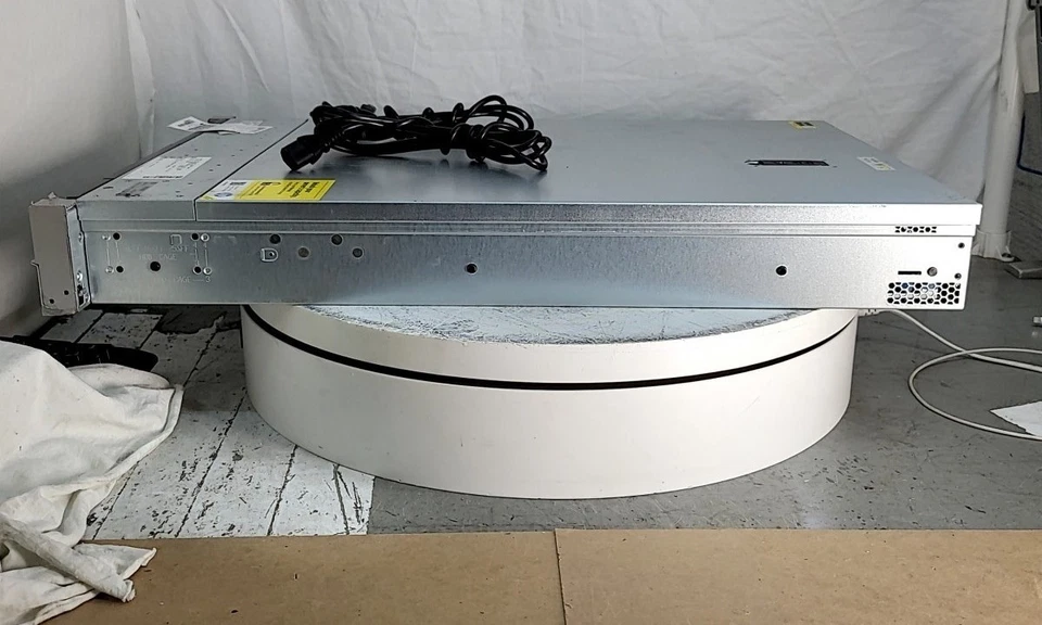 HP PROLIANT DL385P GEN8 8x2.5" 653203-B21 Rack Server AMD OPTERON 6320 8GB - Image 3 of 4